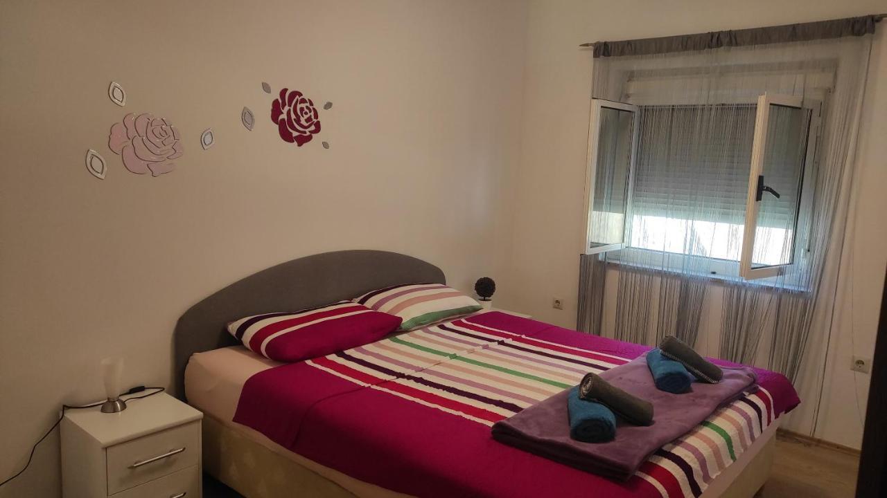 Apartmani Maslina Žuljana Kültér fotó