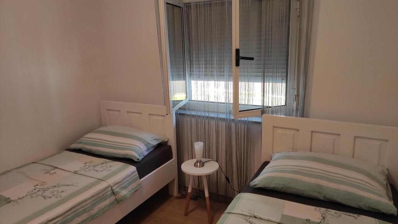 Apartmani Maslina Žuljana Kültér fotó
