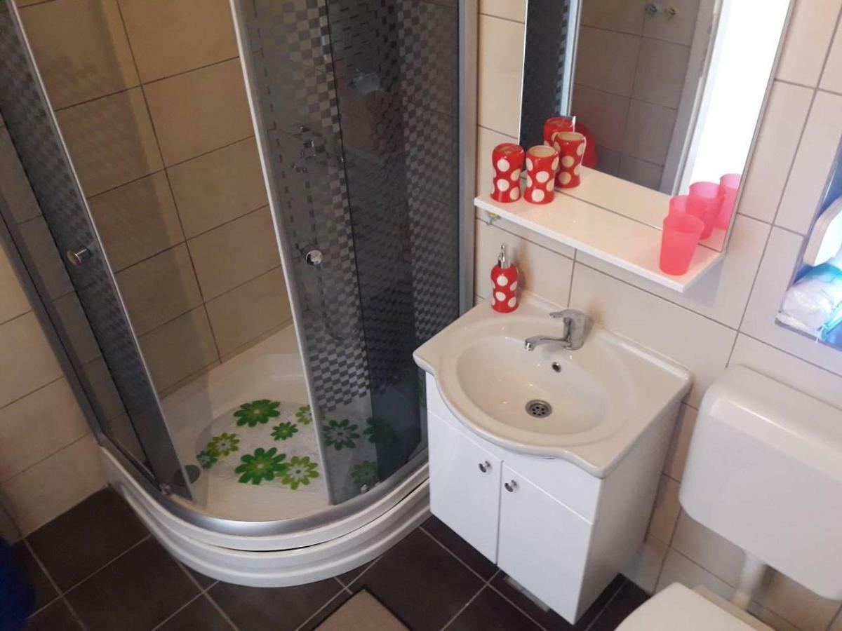 Apartmani Maslina Žuljana Kültér fotó